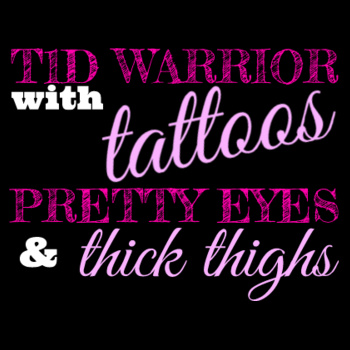 PRETTY EYES Womens Icon Tee Design